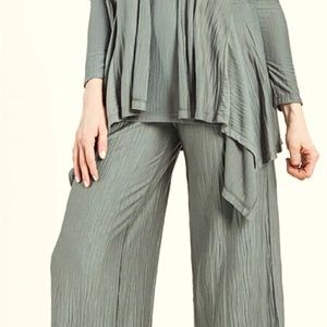 Clara Sun Woo 3 Piece Outfit